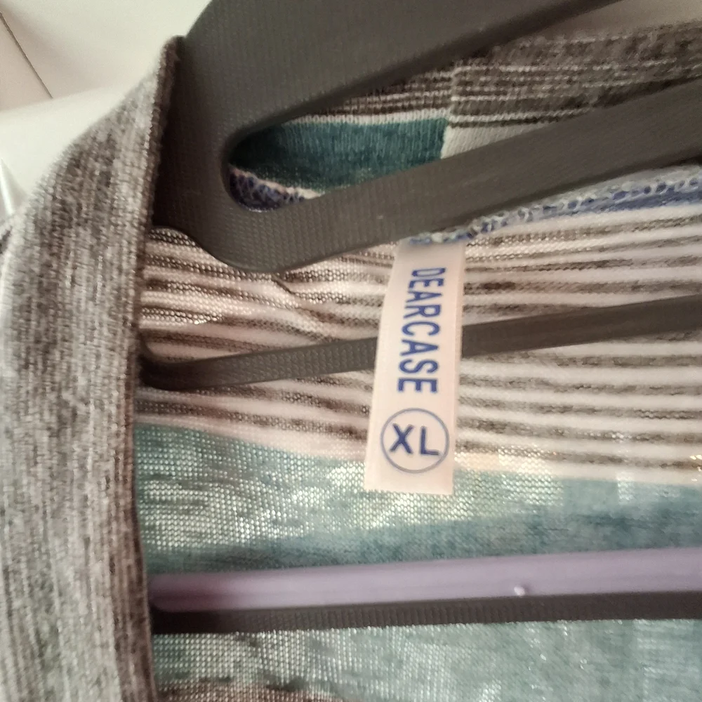 Green and Brown Cardigan Sweater with Open Front Design - Picture 2 of 2